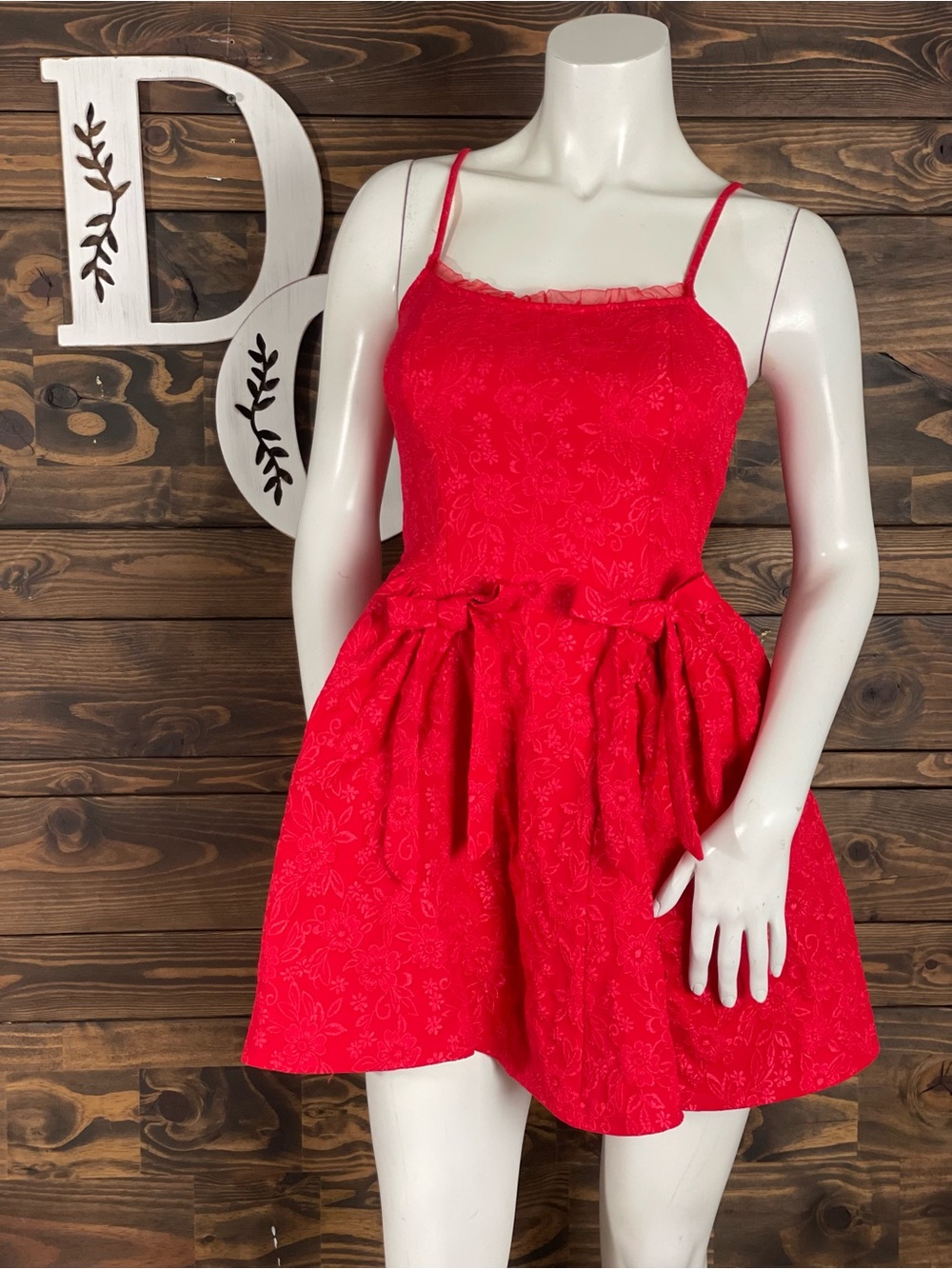 Trixxi | Bright Red Spaghetti-Strap Floral Jacquard Mini Dress Embossed Bow Tie
